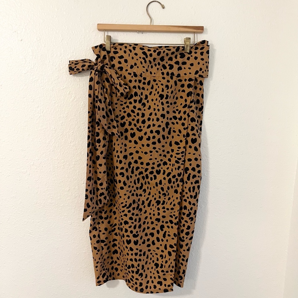 Lulu’s Statement-Maker Tan Animal Print Wrap Midi Skirt - M